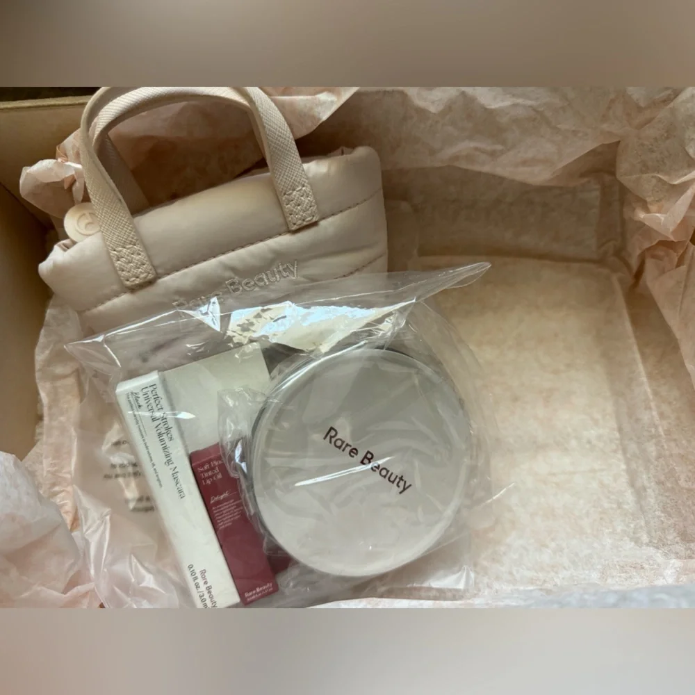 NWT RARE BEAUTY by Selena Gomez Mini tote Bundle Set Kit
